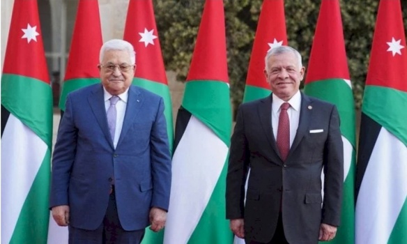 الرئيس عباس يشيد برفض الأردن القاطع لتهجير الفلسطينيين