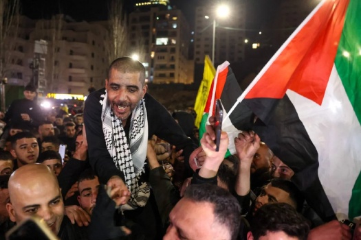 زكريا الزبيدي... &laquo;الجرذ الأسود&raquo; الذي عذّب إسرائيل يُفرج عنه في إطار الهدنة