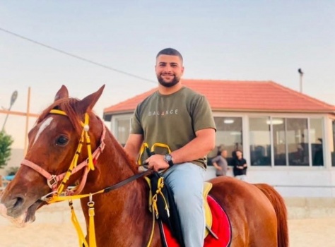 قوة خاصة إسرائيلية تختطف طالبا جامعيا برام الله وتصيب شقيقه بجراح