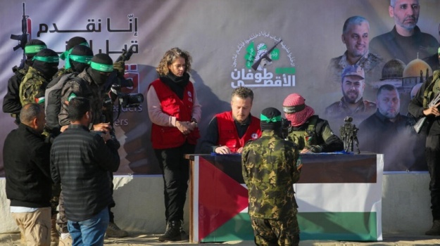 نتنياهو يؤكد إطلاق جميع الأسرى والقضاء على حماس