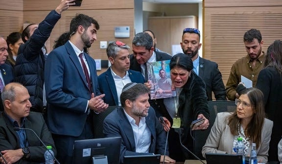 سموتريتش: سنفتح أبواب الجحيم على غزة في هجوم قوي وقاتل وسريع