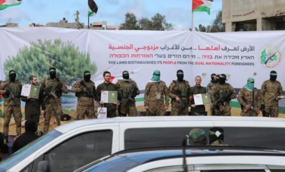 واشنطن بوست تكشف تفاصيل محادثات مباشرة بين وفد أميركي وحماس في الدوحة