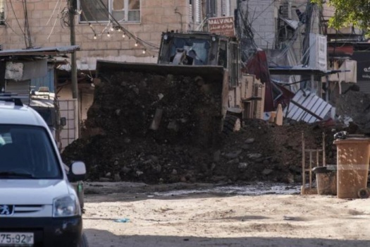 جنين وطولكرم تحت العدوان .. الاحتلال يواصل تهجير المواطنين القسري ويوسع عمليات هدم وحرق المنازل