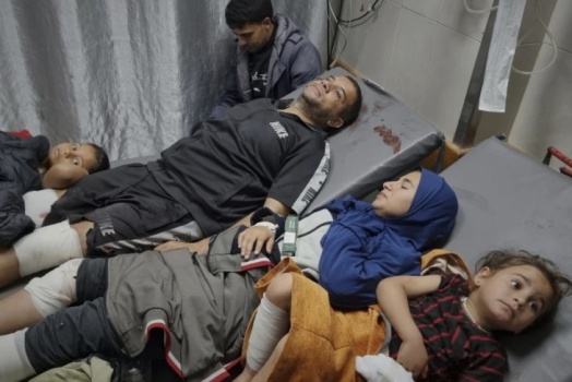 60 شهيدا و162 إصابة خلال يوم في غزة