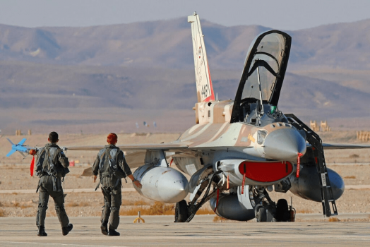 رغم تحذيرهم- طيارون وجنود بسلاح جو الاسرائيلي يطالبون بإتمام صفقة التبادل