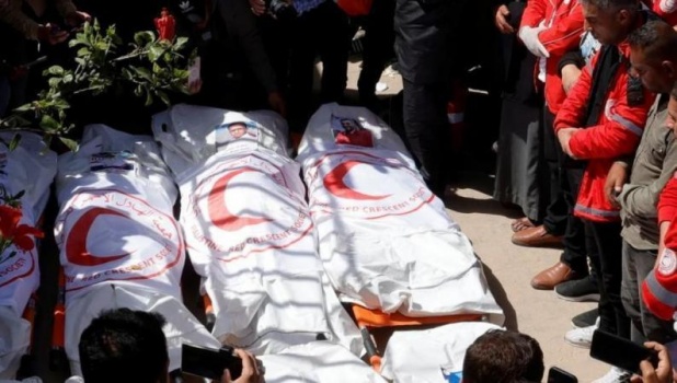 تحقيق صادم: أدلة جديدة تكشف إعدام المسعفين على يد قوات الاحتلال في رفح من مسافة قريبة