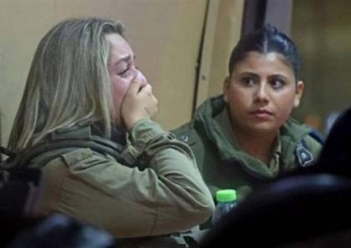 بتر ساقي مجندتين أصيبتا في كمين للقسام في بيت حانون