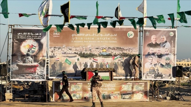 بضغط امريكي ..جولة مفاوضات جديدة ووفدان من حماس وإسرائيل يصلان القاهرة