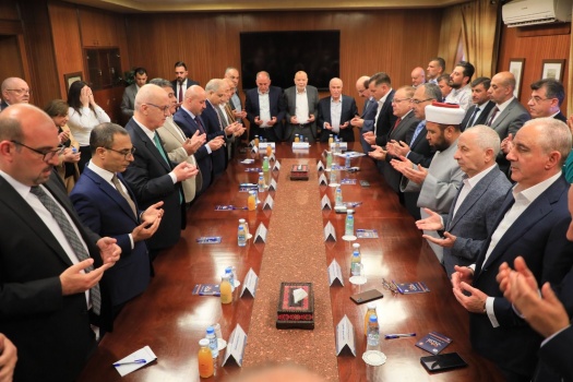 جامعة النجاح الوطنية وجمعية الهلال الأحمر ووزارة الاوقاف يوقعون اتفاقية لتشغيل مستشفى الهلال الأحمر