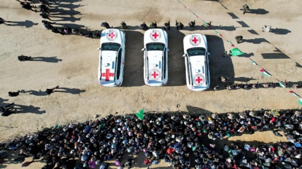 جيش الاحتلال: وقف إطلاق النار بدءا من 12 ظهرا لاستعادة الجندي "عيدان"