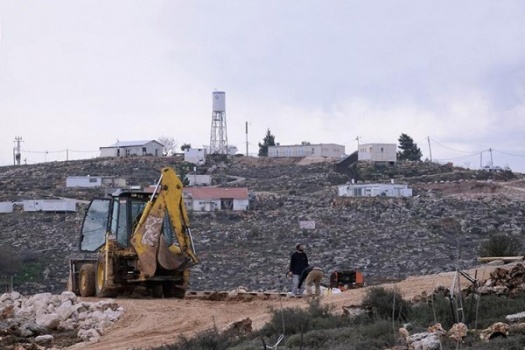 قانون إسرائيلي يتيح للمستوطنين شراء أراض داخل المدن الفلسطينية