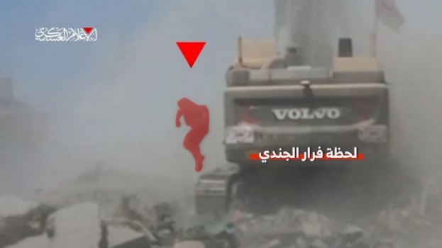 بعد كمين القسام.. الاعلام العبري يصفه بـ "فضيحة أمنية" .. المقاتلون يتسلّلون بين جنودنا في وضح النهار