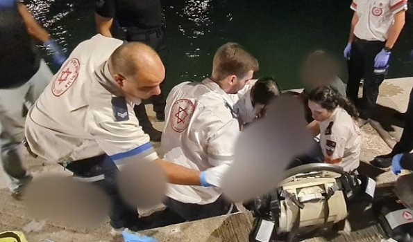صور...مصرع شابين من القدس وإصابة آخرين من محرك قارب في بحر يافا