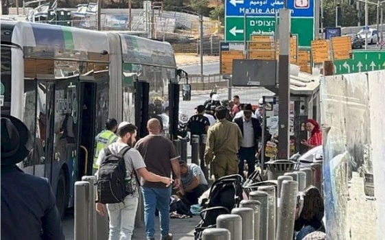 مقتل 6 إسرائيليين وإصابة 16 في عملية إطلاق نار بالقدس واستشهاد المنفذين