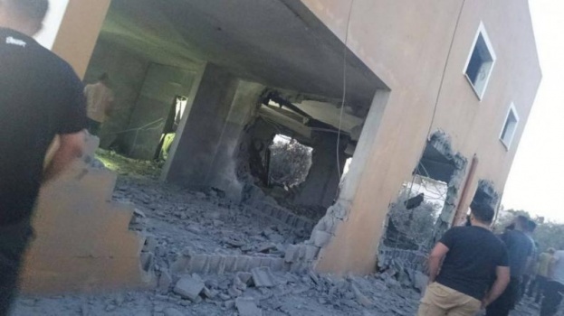 الاحتلال يفجر منزل شهيدين في طوباس