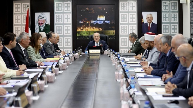 مجلس الوزراء: جاهزون لتنفيذ خطة التعافي والإعمار في قطاع غزة والدعم الدولي يجب أن يكون مساندًا لا بديلاً