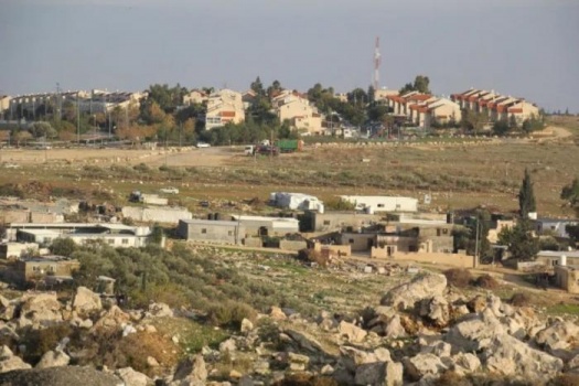 مناقصات بناء جديدة لـ 356 وحدة استيطانية في مستوطنة "آدم" شمالي شرق القدس