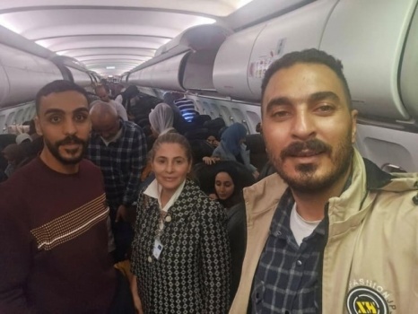 صحيفة تكشف: اسرائيلي يقود حملة تهجير الفلسطينيين من غزة