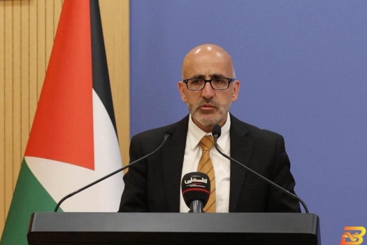 وزير المالية يحذر من قضايا مالية ضخمة ويكشف عن دعم دولي مرتقب