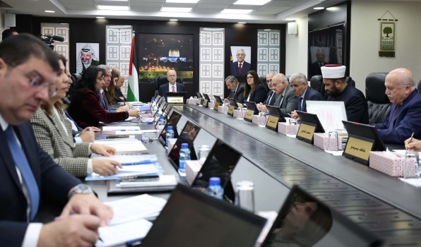 مجلس الوزراء الفلسطيني يتخذ عدة قرارات
