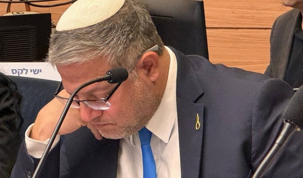بن غفير يزعم تطوع 100 طبيب إسرائيلي لإعدام أسرى فلسطينيين