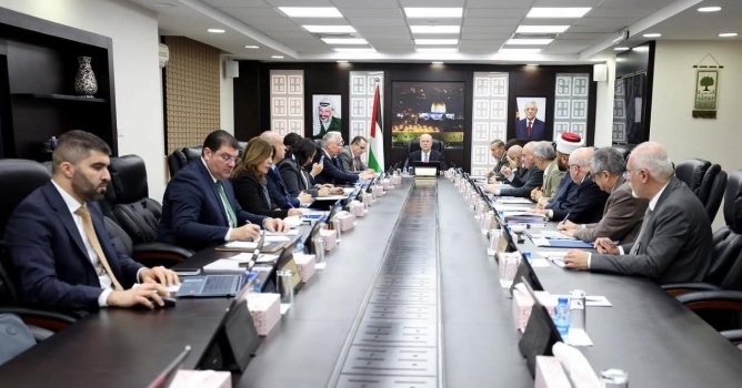 مجلس الوزراء الفلسطيني يتخذ عدة قرارات