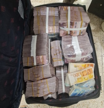 الاحتلال يعلن إحباط محاولة تهريب 12 مليون شيكل عبر جسر &ldquo;الكرامة&rdquo;