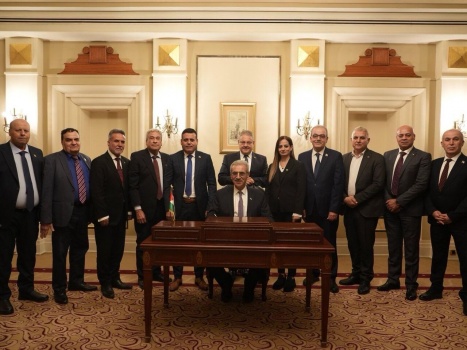 قناة اسرائيلية: السلطة تعود لإدارة غزة من بوابة حكومة التكنوقراط