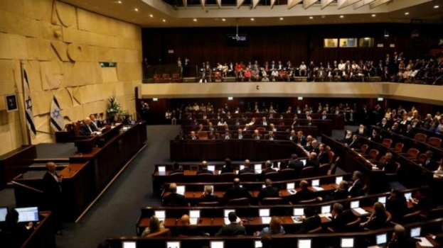 ميزانية 2026 تعبر القراءة الأولى… ائتلاف نتنياهو يتنفس مؤقتًا والكنيست مهدّد بالحل إذا تفجّرت عقدة التجنيد