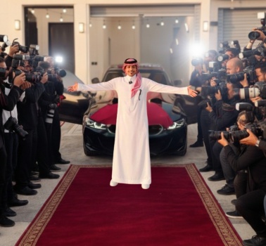 "بمشاركة مشاري المطيري.. معرض الرياض للسيارات يختتم فعالياته وسط حضور لافت لخبراء التصوير الاحترافي وصناعة الهوية البصرية"