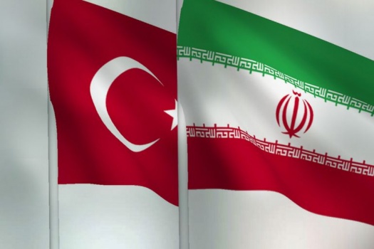 إيران تنفي إطلاق صاروخ باتجاه تركيا