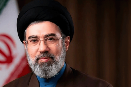 الكشف عن الحالة الصحية للمرشد الإيراني الجديد