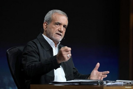 الرئيس الإيراني: مستعدون للحوار ولن نستسلم