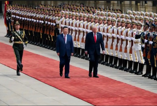 بدء مباحثات الرئيسين الصيني والأمريكي في قاعة الشعب الكبرى في بكين