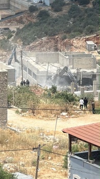 الاحتلال يشرع بهدم 20 منزلا في برطعة جنوب جنين