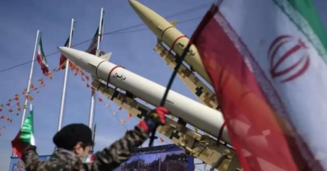 طهران تنفي موافقتها على اتفاق مع واشنطن بعد إعلان ترامب تراجعه عن ضرب إيران