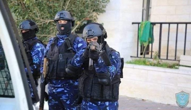 الشرطة تحرر شاب بعد تعرضه للخطف على يد عدد من الاشخاص في طولكرم وتقبض على المشتبه بهم