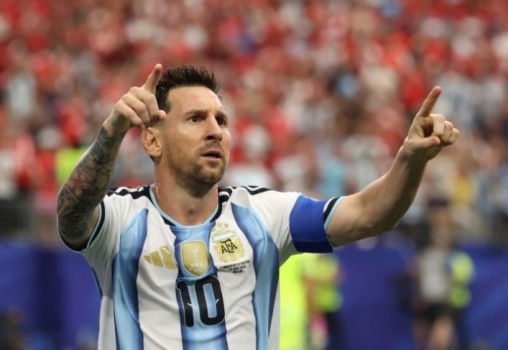 ميسي ينفرد بصدارة هدافي كأس العالم عبر التاريخ بـ18 هدفا