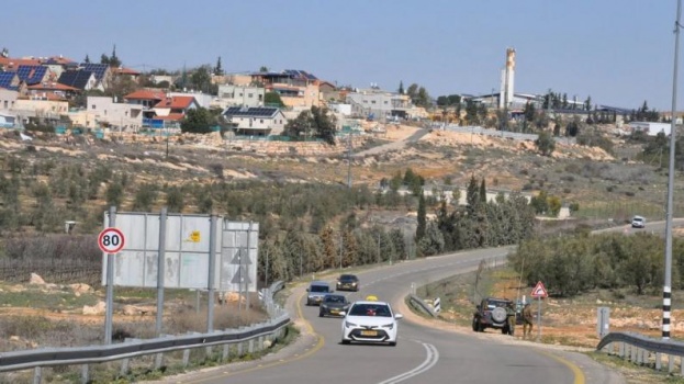 "عزل القدس".. الاحتلال يقر خطة لإنشاء 13 مستوطنة جديدة وسط الضفة