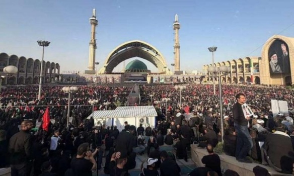 بمشاركة حاشدة.. انطلاق مراسم تشييع علي خامنئي في طهران تمهيدًا لدفنه في مشهد