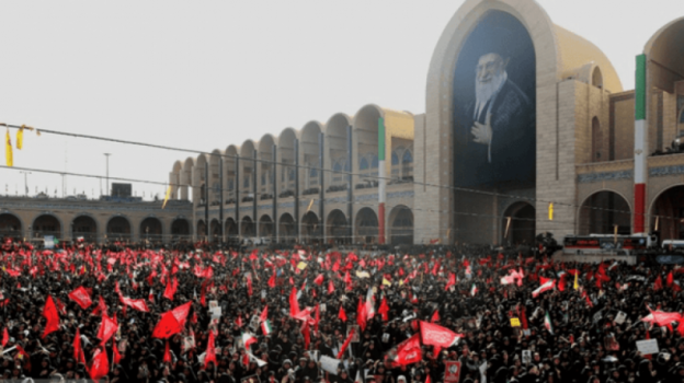 مسؤول إسرائيلي بشأن تشييع المرشد الإيراني خامنئي: ترامب لا يفهم من الذي يقف أمامه