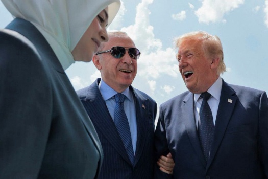 ترمب:حضرت إلى قمة الناتو بسبب انعقادها في تركيا تقديرا لأردوغان