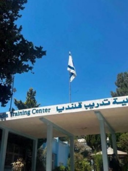 الاحتلال يواصل الاستيلاء على معهد قلنديا ويمهّد لتحويله إلى مجمع تعليمي