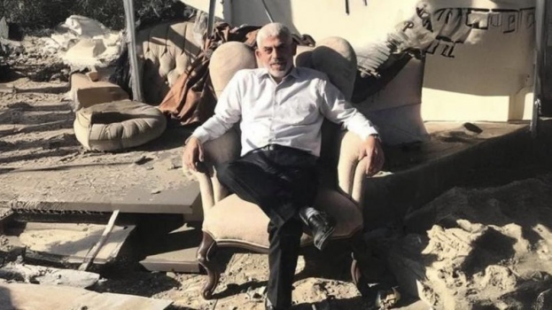 كاتب في "هآرتس": السنوار هزم المجتمع الإسرائيلي لأجيال .. وحوّله إلى مجتمع تحكمه الكراهية