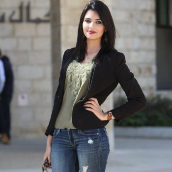 لينا قيشاوي.. من قصة حب فاشلة إلى خطيبة &rdquo; محبوب العرب &rdquo; فما الذي كتبته بهذه المناسبة