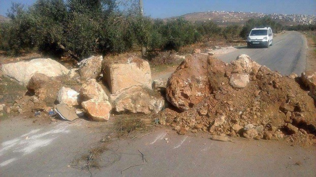 الاحتلال يغلق مداخل قرى جنوب نابلس