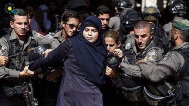 شاهد... على أعتاب الأقصى عشرة جنود مقابل فتاة !( شابة فلسطينية أخت رجال)