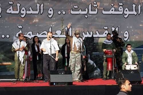 الأغاني الوطنية.. هدير في قلب الشارع الفلسطيني