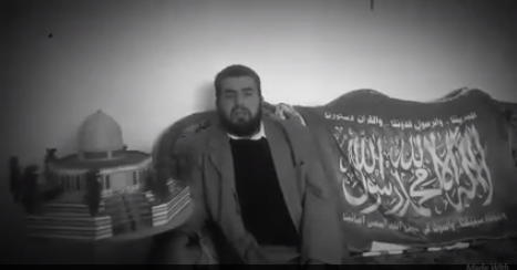 (فيديو) جنين:والد الشهيد غربية يرثيه بقصيدة مؤثرة