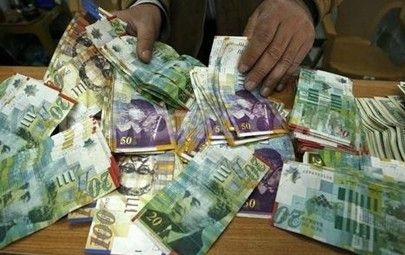 الشرطة تكشف ملابسات سرقة مبلغ 28 الف شيكل في نابلس